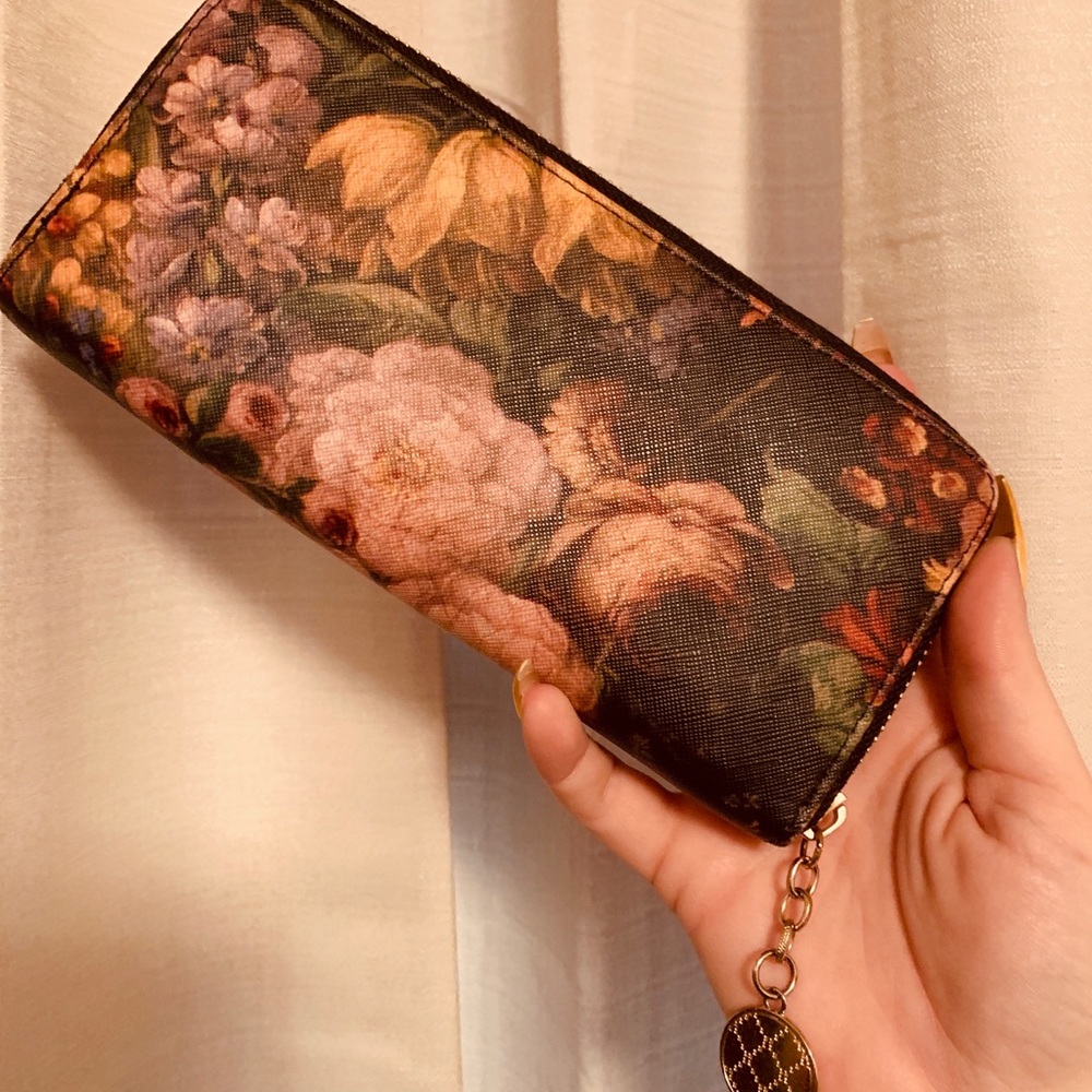 FLORAL + GOLD WALLET // BRAND NEW